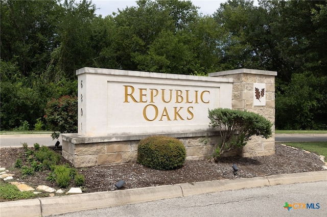 4431 Hogg, San Antonio, TX 78223 - view of community sign