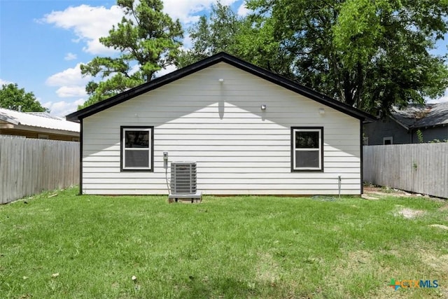 924 E Titus, Mexia, TX 76667 - photo 17
