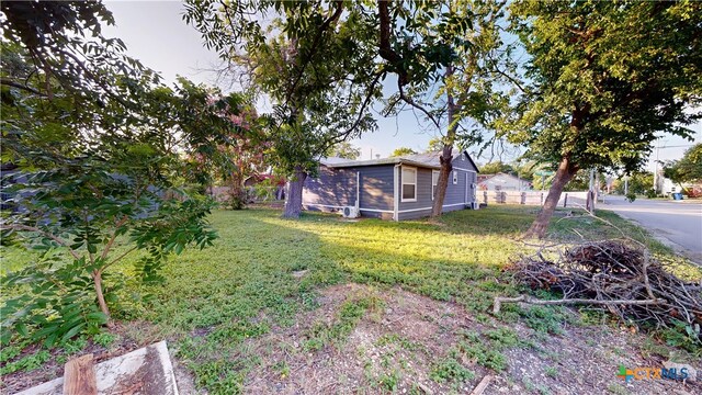 604 E New Braunfels St, Seguin, TX 78155 - photo 38
