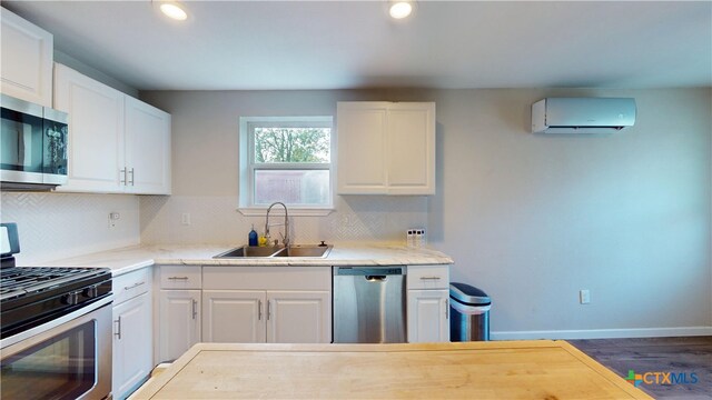 604 E New Braunfels St, Seguin, TX 78155 - photo 14