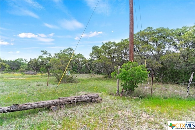 Listing photo 2 for 1147 Taylor Ranch Rd, Wimberley TX 78676