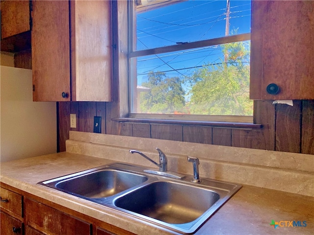 kitchen featuring sink