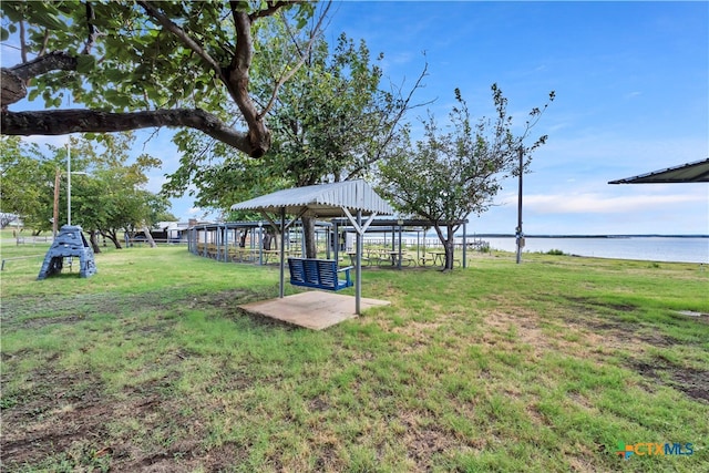 view of yard with a water view