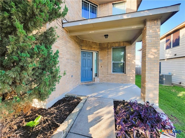 9200 Ashlyn Dr, Killeen, TX 76542 - doorway to property featuring brick siding