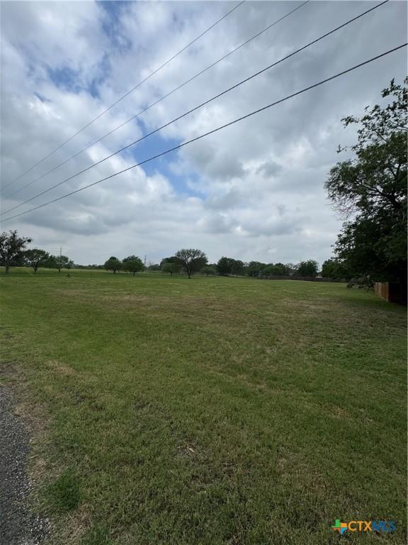112 Tomahawk Trl, Seguin, TX 78155