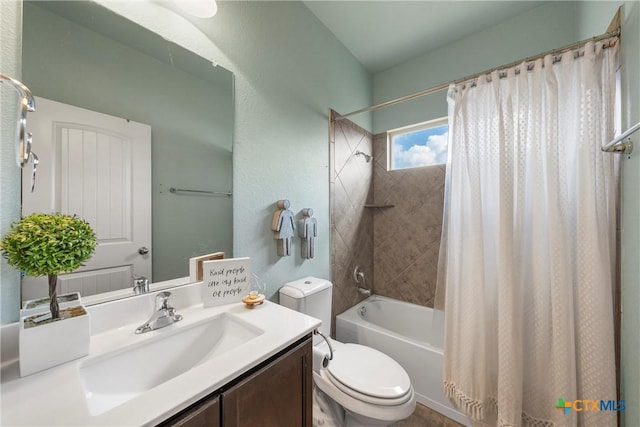 2014 Deer Field Way, Harker Heights, TX 76548 - bathroom with shower / tub combo with curtain and vanity