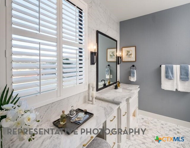 bathroom with vanity