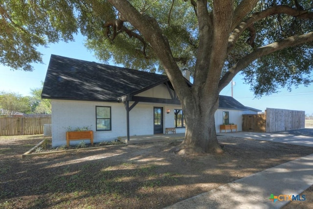770 Carl, New Braunfels, TX 78130 - photo 1