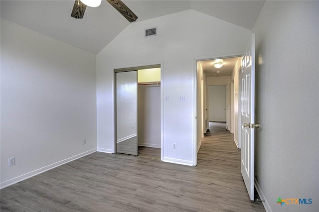 2109 Southport Dr, Killeen, TX 76542 - unfurnished bedroom featuring lofted ceiling, wood finished floors, ceiling fan, and a closet