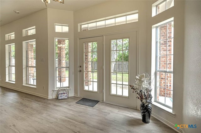 2109 Southport Dr, Killeen, TX 76542 - entryway with wood finished floors and a high ceiling