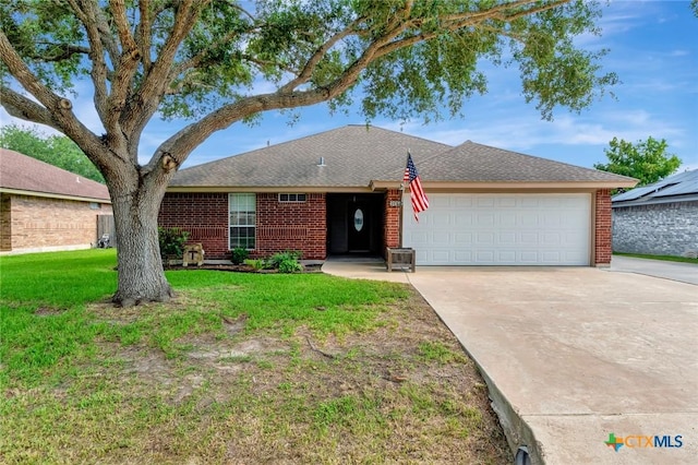 206 Sparrow Ln, Victoria, TX 77905 - photo 1