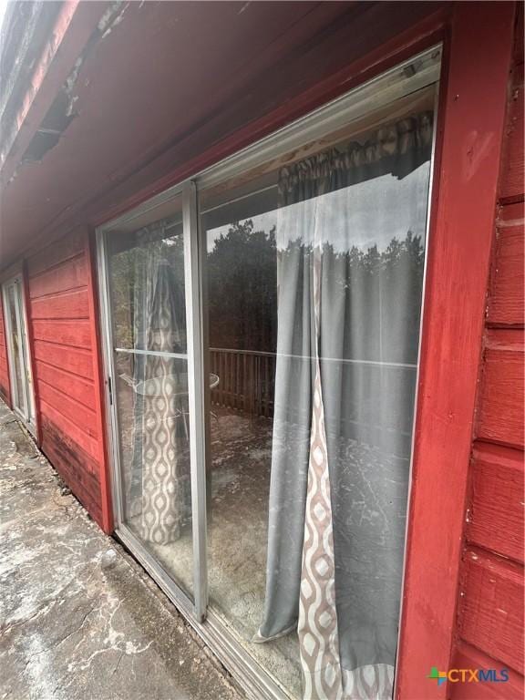 519 Baines St, Salado, TX 76571 - view of doorway