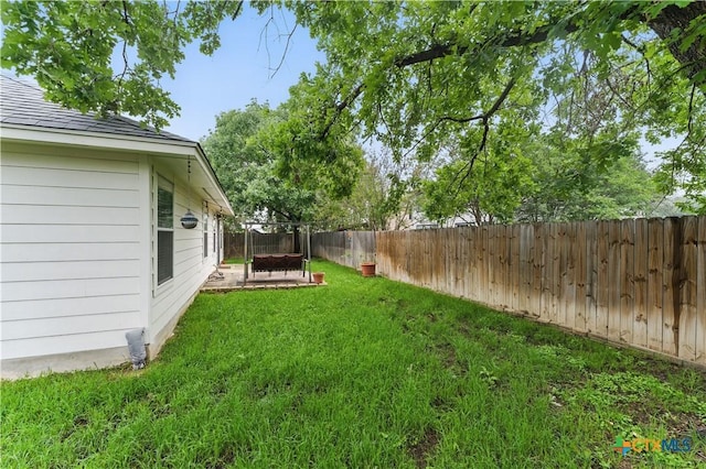 view of yard with a patio area