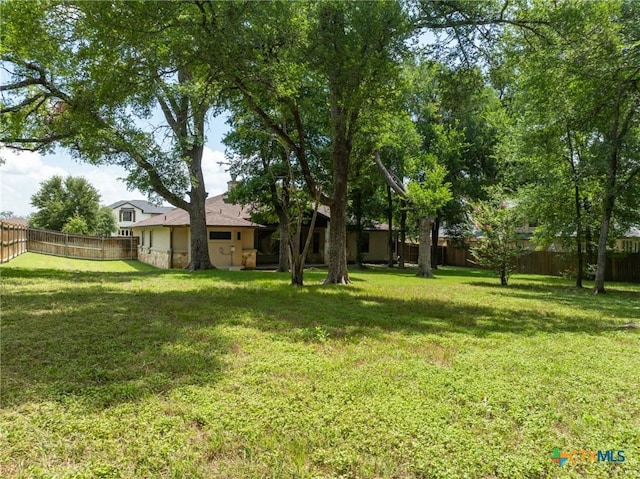 1010 Woodland Bend Cir, Salado, TX 76571 - view of fenced backyard