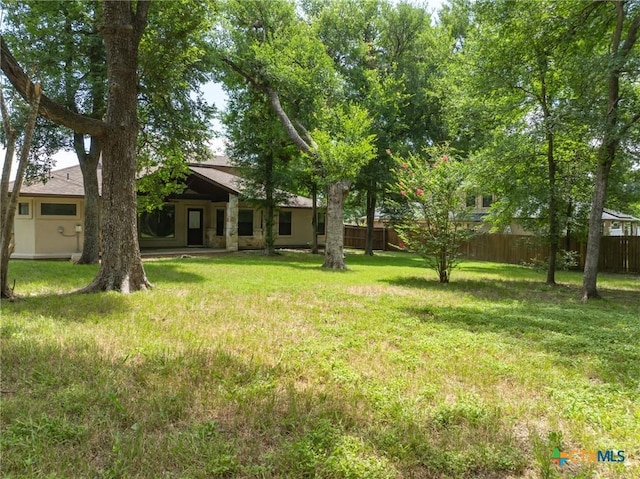 1010 Woodland Bend Cir, Salado, TX 76571 - view of yard