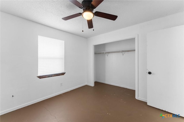 unfurnished bedroom with ceiling fan, a closet, and a textured ceiling