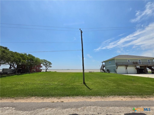 1664 W Bayshore Dr, Palacios, TX 77465
