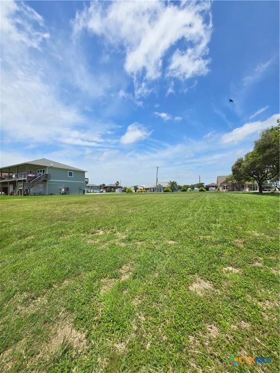 1664 W Bayshore Dr, Palacios, TX 77465