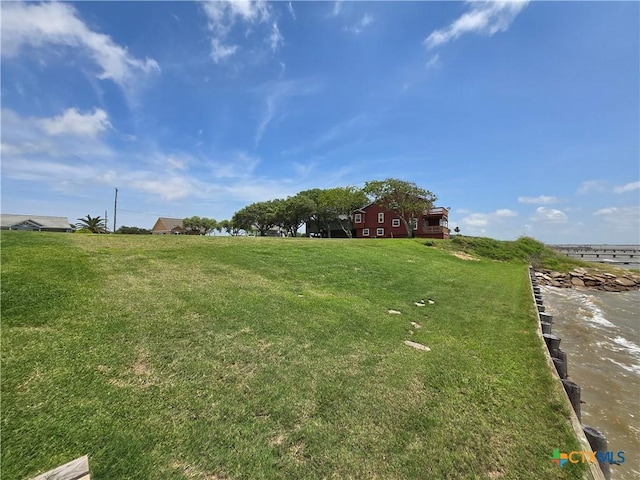 1664 W Bayshore Dr, Palacios, TX 77465