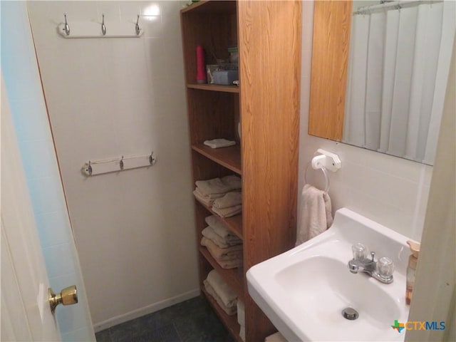 206 S Allen Ave, Edna, TX 77957 - photo 25