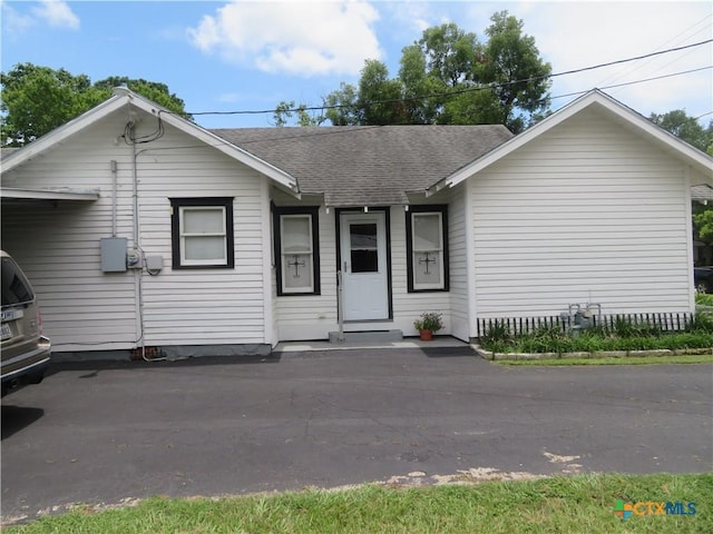 206 S Allen Ave, Edna, TX 77957 - photo 7