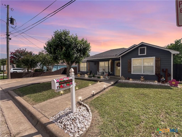 701 Clark St, Gonzales, TX 78629 - ranch-style home with covered porch
