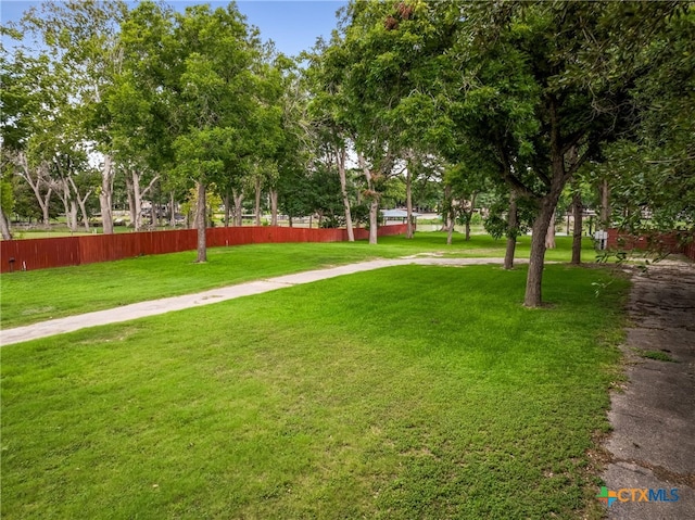 1913 Terminal Loop Rd, Mcqueeney, TX 78123