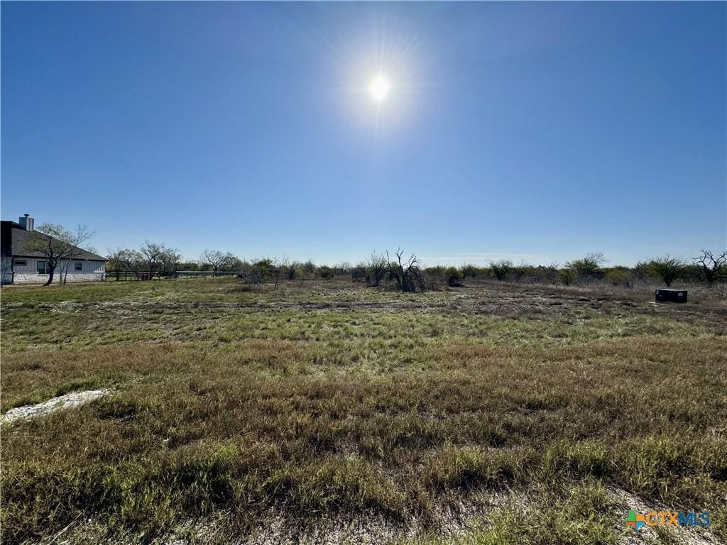 125 Wild Persimmon Trl, Marion, TX 78124