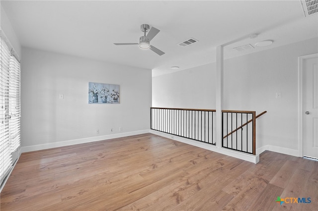 2534 Duval Dr, New Braunfels, TX 78130 - spare room with a ceiling fan, wood finished floors, and a smoke detector