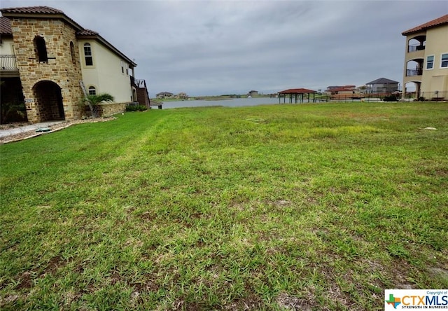 480 E Burgundy Bay Prt, Oconnor, TX 77982
