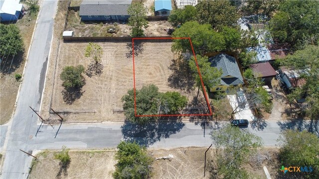 220 Daisy Ave, Luling, TX 78648