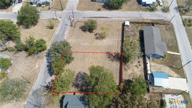 220 Daisy Ave, Luling, TX 78648