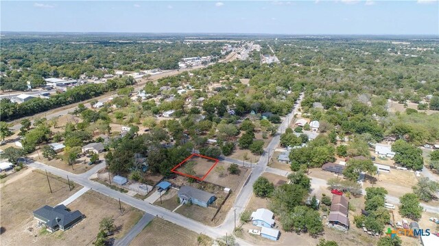 220 Daisy Ave, Luling, TX 78648