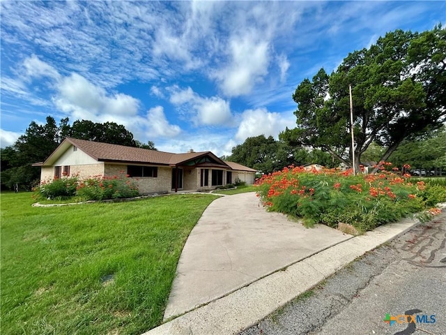 11 La Mesa Dr, New Braunfels, TX 78130 - photo 2