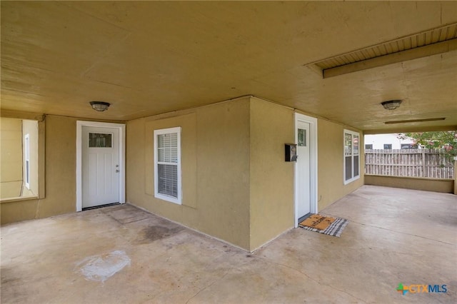 905 N Navarro St, Victoria, TX 77901 - entrance to property with a patio area and stucco siding