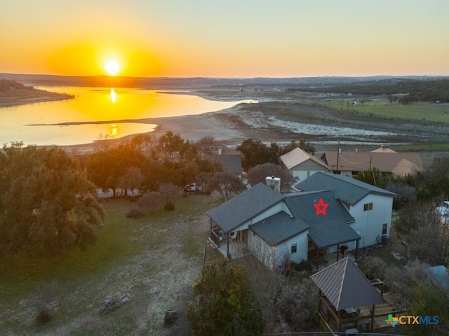 view of aerial view at dusk