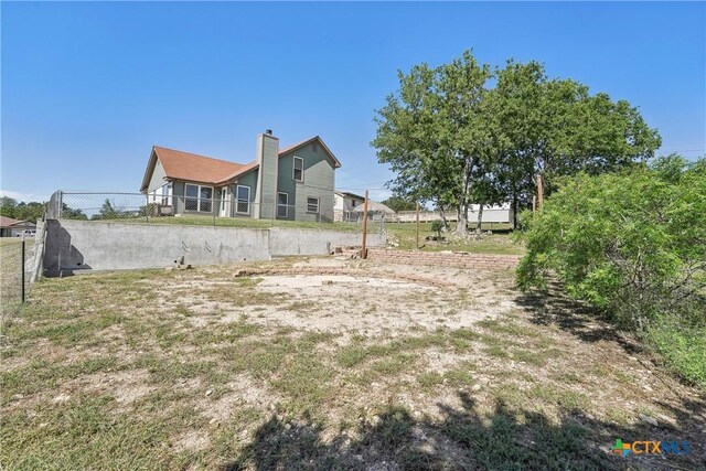 3400 Sally Cir, Kempner, TX 76539 - view of yard featuring fence