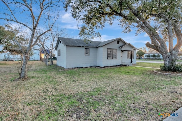 2901 Lone Tree Rd, Victoria, TX 77901 - view of front of house