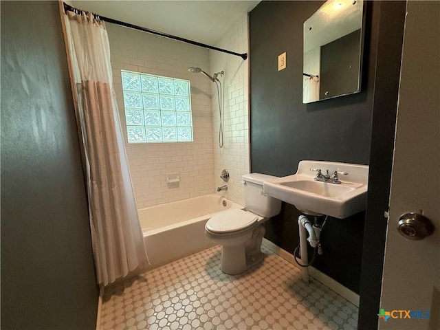 602 S 9th St, Seadrift, TX 77983 - photo 23