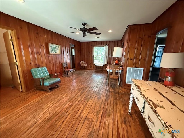 602 S 9th St, Seadrift, TX 77983 - photo 7