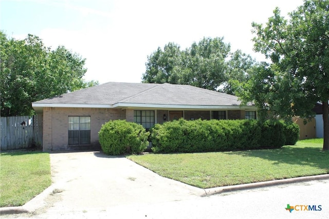 715 Debora St, Troy, TX 76579 - photo 1