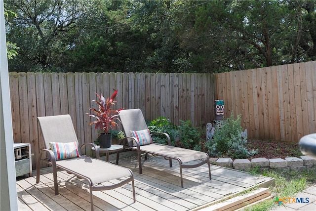 6 S Bobcat Ct, Belton, TX 76513 - wooden deck featuring a fenced backyard