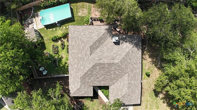 6 S Bobcat Ct, Belton, TX 76513 - aerial view of property and surrounding area featuring a pool area