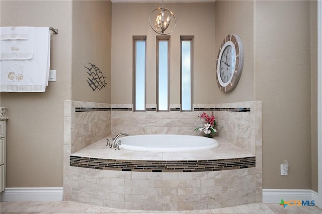 226 Sabella, Spring Branch, TX 78070 - full bathroom with a bath, a chandelier, and baseboards