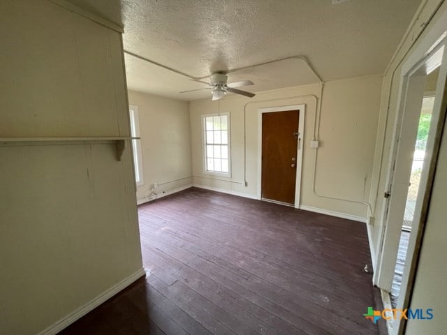 303 N Rusk Ave, Cameron, TX 76520 - photo 8