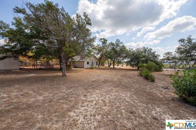 121 S Scenic Loop, Canyon Lake, TX 78133 - view of yard