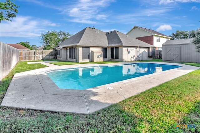 105 Legend Dr, Victoria, TX 77904 - view of swimming pool with a patio