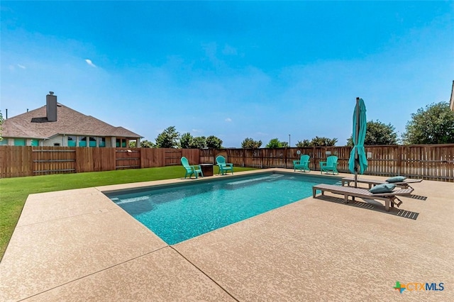 3301 Amerigo Pl, Round Rock, TX 78665 - view of pool with a patio