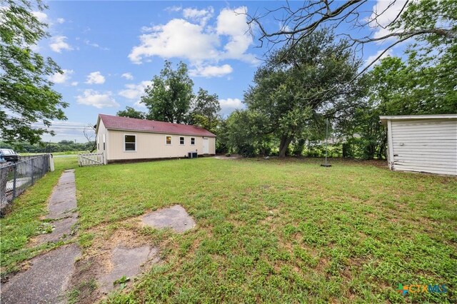 1304 E French Ave, Temple, TX 76501 - view of yard
