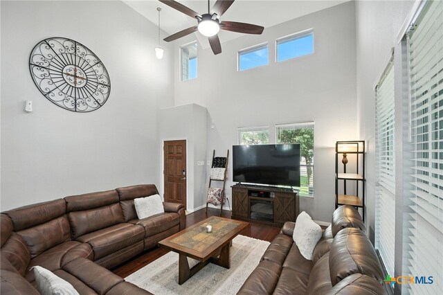 1661 Twin Cv, Kyle, TX 78640 - photo 15